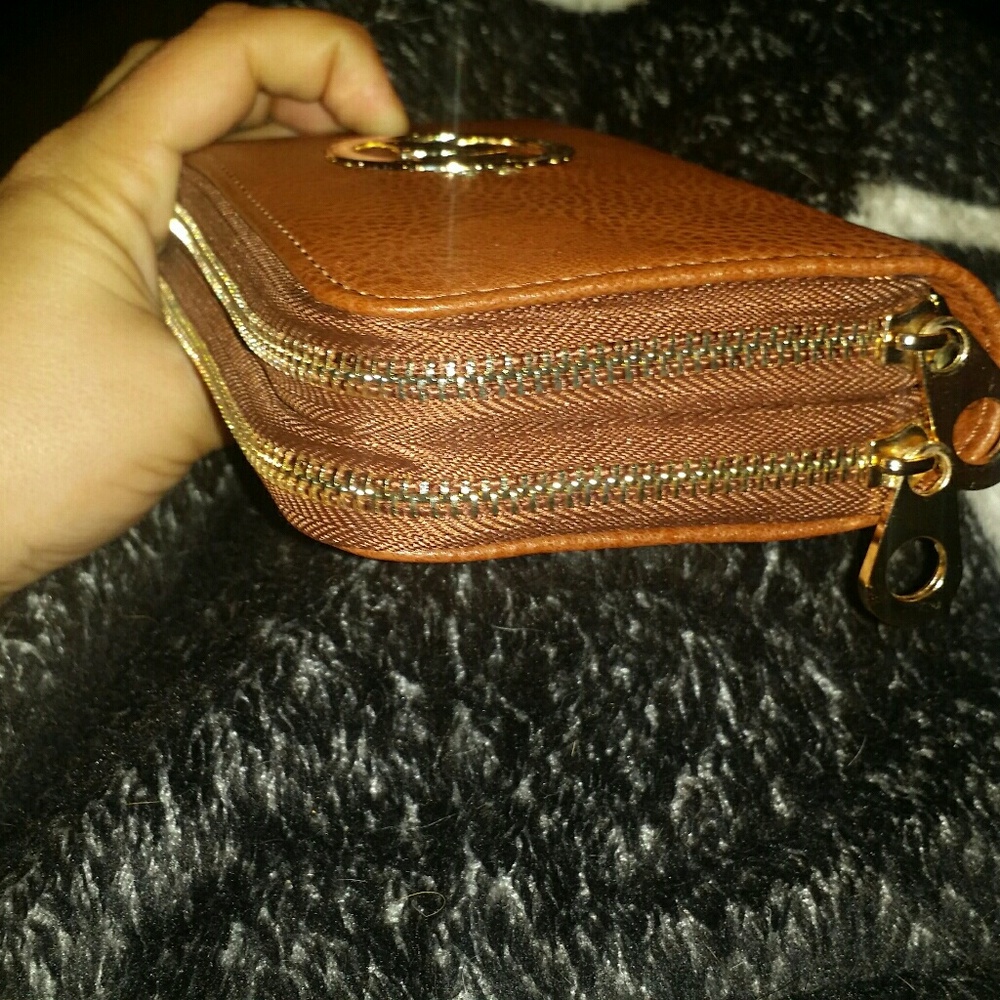 Wallet - Picture 4 of 4